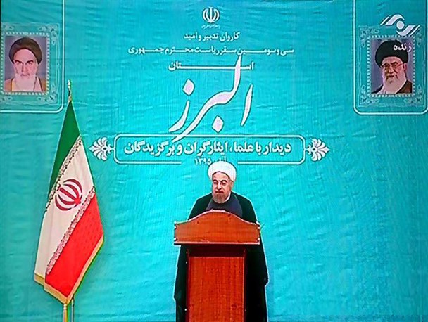 ضریب بازیافت ما از میدان نفتی غرب کارون فقط 5 درصد است/ توان کشور با تکنولوژی موجود بیش از این نمی شود/ باید از دنیا استفاده کنیم