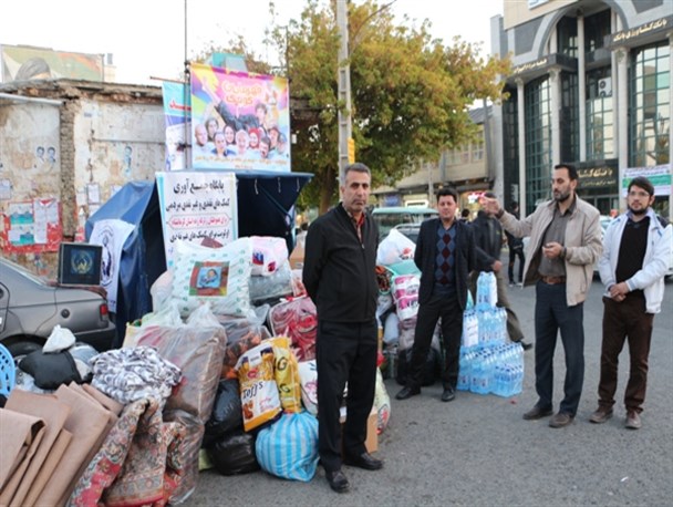 موج همدلی ادامه دارد/ تداوم کمک مردم میاندوآب  به زلزله زدگان غرب کشور + تصاویر