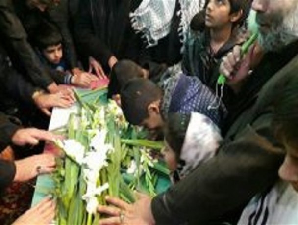 مراسم هفتمین روز وداع با شهید محسن مکلیان در شرق اصفهان برگزار شد
