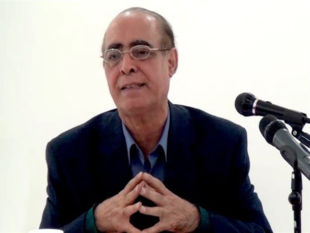 مصرف‌گرایی در حوزه اندیشه بیداد می‌کند/علل بیزاری ما از مدرنیته