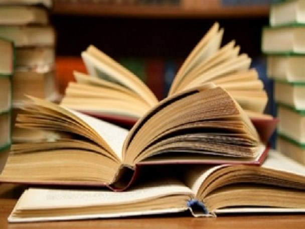 برگزاری همایش مقام کتابداران و تجلیل از خادمان عرصه کتابخوانی