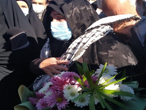 چشم انتظاری ۳۸ ساله مادر شهید گمنام به پایان رسید