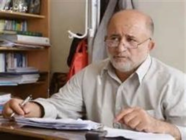 مشاور روحانی از مردم عذرخواهی کند/اظهارات سریع‌القلم نسنجیده بود