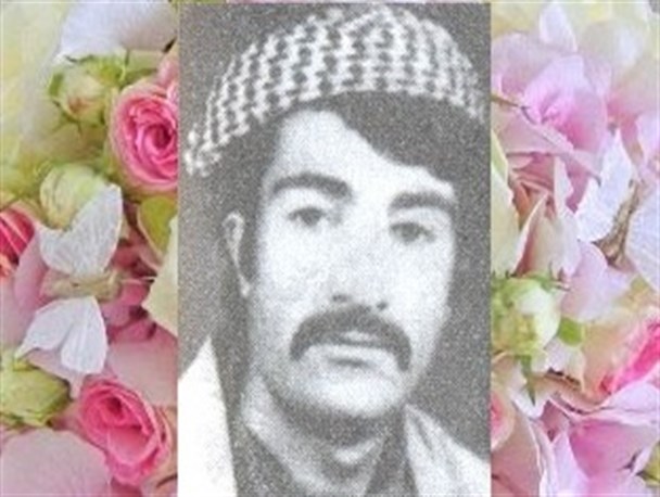 علاوه بر کار بیرون به همسرش هم در منزل کمک می کرد