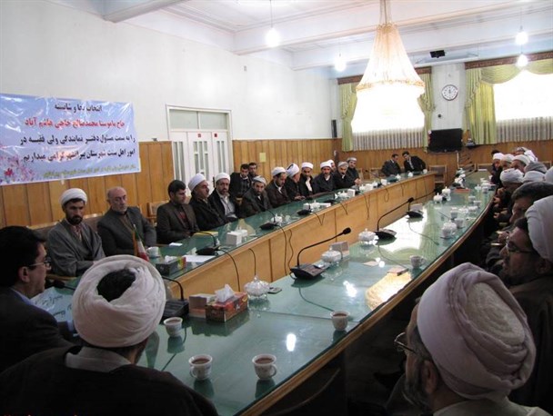 مراسم تودیع و معارفه رئیس مرکز بزرگ اسلامی شهرستان پیرانشهر برگزار شد