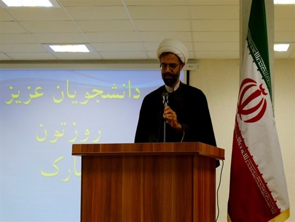 همراهی برخی جریانات با آل سعود برای نگفتن «مرگ بر آمریکا»