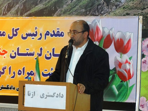ازنا حوزه نمونه استان در انتخابات است/برخورد جدی با متخلفین انتخاباتی