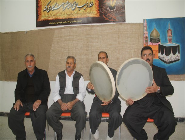 آمادگی گروه های مولودی خوانی سرپلذهاب برای حضور در جشنواره استانی
