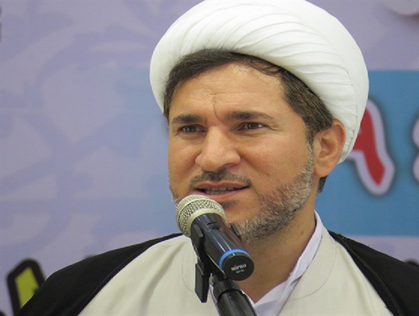در حالی مسوولان کشور برای کشتار مظلومان شیعه در نیجریه دم بر نیاوردند که برای حوادث فرانسه فریاد می زدند