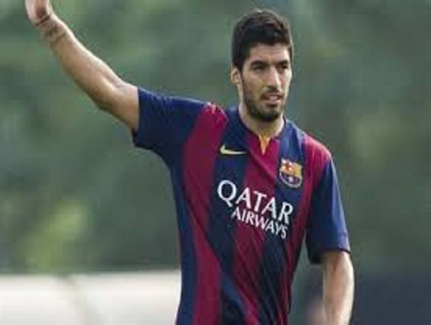 صعود بارسلونا به فینال با هت تریک سوارز