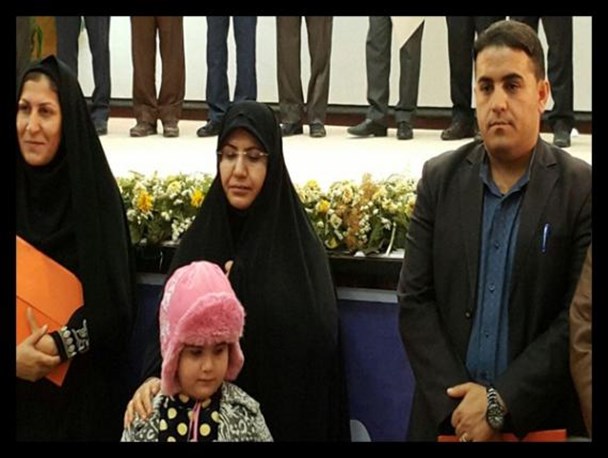 بانوی چرامی به عنوان مدیر برتر کشوری معرفی شد+ تصاویر