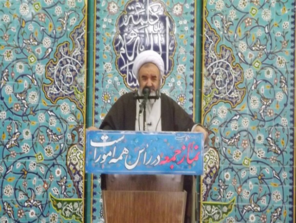 آزادی حلب بزرگترین عیدی الهی به امت اسلامی در هفته وحدت است