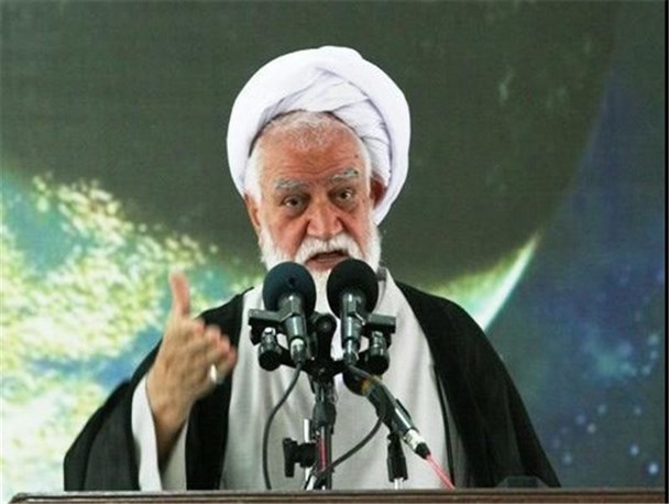 آزادی حلب دستاورد بزرگ جبهه مقاومت  است/ دشمنان همواره از وحدت شیعه و سنی هراسناک‌ بوده‌اند