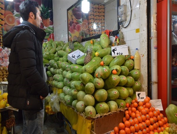 طعم تلخ گرانی در آستانه شیرین ترین شب سال/ قیمت هایی به بلندای شب یلدا