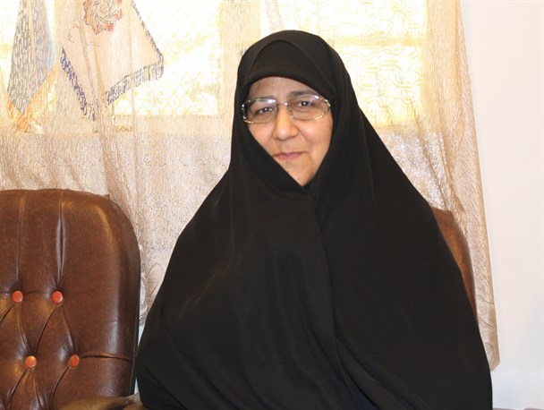 مطرح کردن " کودک همسری" سرپوشی برای کم کاری مسئولین در حوزه ازدواج جوانان است/سند ۲۰۳۰ حق انتخاب را از خانواده ها می گیرد