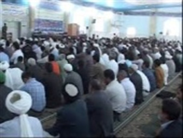اروپاییها و امریکاییها هرگز دلسوز ما نیستند/ملت و مسئولین در برابر زیاده خواهی های امریکا بیدار باشند
