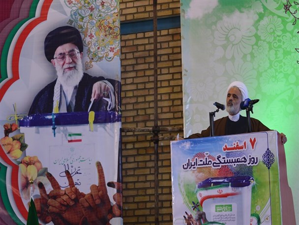 مردم ایران امروز دستاورد انتخابات ۹۲ خود را دارند می بینند/افتتاح فازهای ۱۵ و ۱۶ پارس جنوبی نشان از هماهنگی کامل دولت و سپاه بود