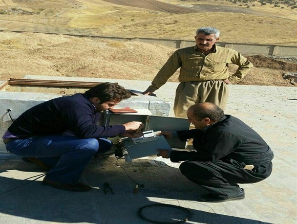 نصب و راه اندازی دستگاه ارتفاع سنج هیدرو استاتیک بر روی تاسیسات آب شرب تازه آباد