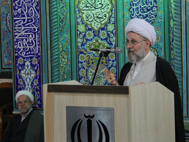 هاشمی با ایمان والا،  جان و مالش را وقف انقلاب کرد/ جهل و جمود فکری از مشکلات جامعه امروز است