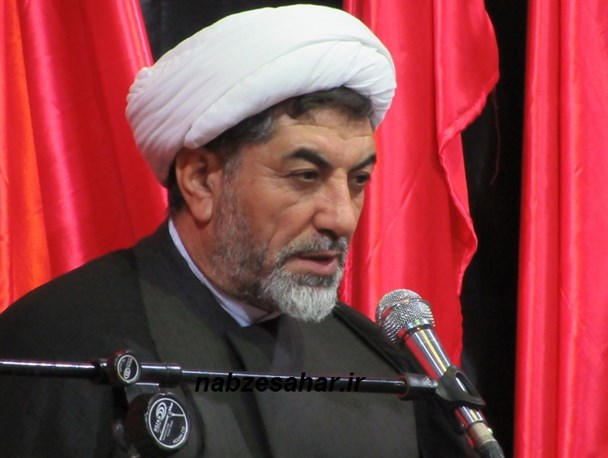 جوانان در انتخاب همسر دقت کنند/ فریب دوستی های اینترنتی را نخورید