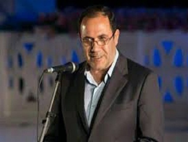 ما بیخود می کنیم که می گوییم نوکر مردم هستیم/ مدیران دستگاه های اجرایی مردم را با حقوق خود آشنا کنند