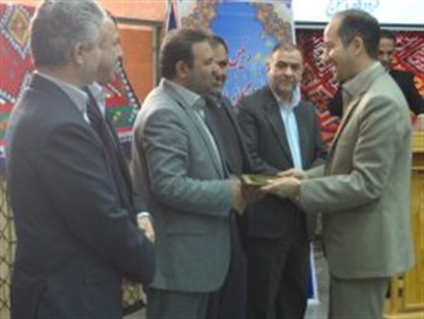 محسنیان سکاندار فرودگاه  یاسوج شد+تصویر
