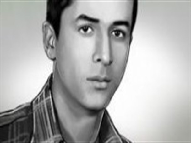 قدر این انقلاب و رهبر را بدانید