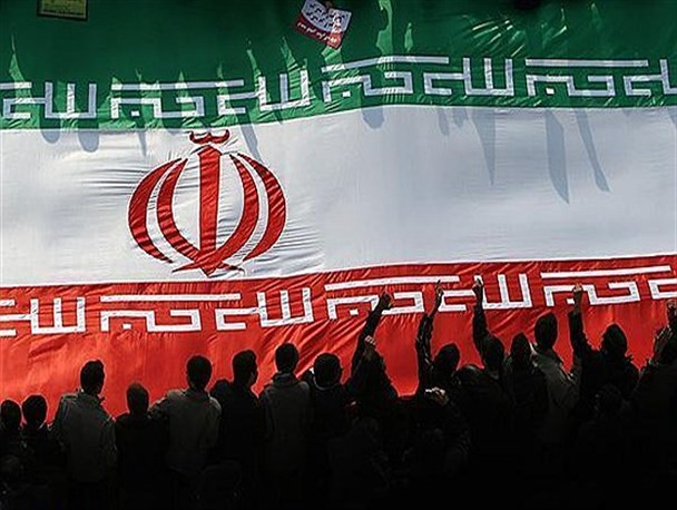 دنیا اگر بخواهد ملت ایران را در میز مذاکرات بشناسد باید تاریخ دوران دفاع مقدس را دقیق مطالعه کند/انقلاب اسلامی ایران جنبش جهانی راه انداخته است