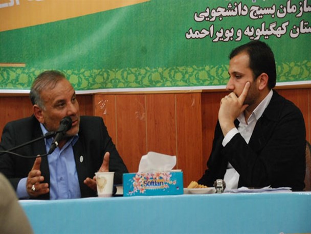 سعی میکنم انحصار شکن باشم و قومیت گرایی را تعطیل کنم