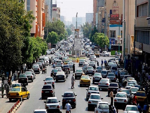 گهی زین به پشت و گهی پشت به زین/ بررسی عوامل اصلی ترافیک شهری در بندرعباس