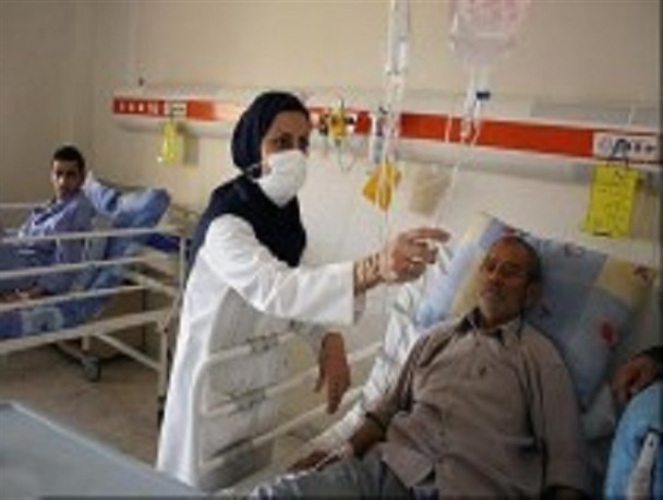 نبود امنیت شغلی؛ دغدغه پرستاران/ وعده های تکراری روز پرستار