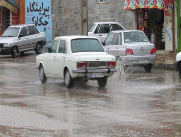 اعلام میزان بارش باران در سروستان+تصاویر