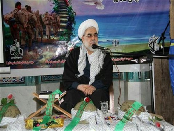 امروز ثمرات خون شهدا باعث درخشش سرافرازانه نظام اسلامی شده است