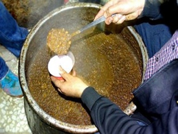 جشن شکرگزاری آش اسفندی در دلیجان