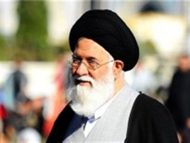 حاج محمد کاوه همیشه در مسیر رهبری و ولایت بود