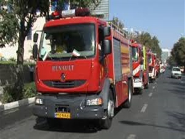 آماده باش ایستگاه های آتش نشانی و اورژانس ملارد در چهارشنبه آخر سال