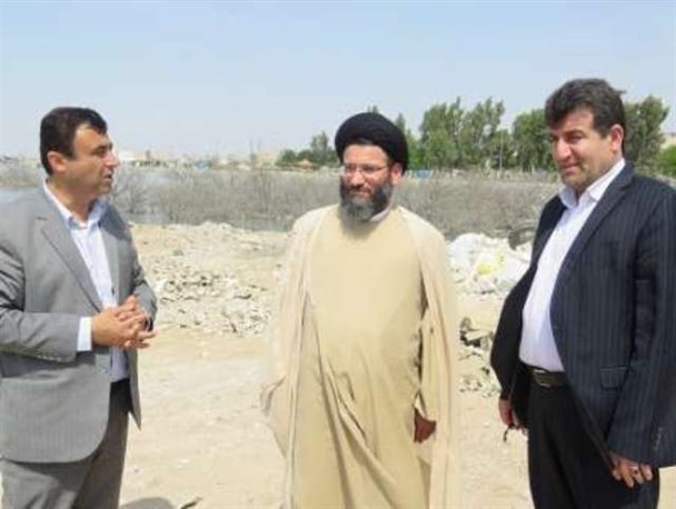 برخورد با متخلفانی که اقدام به ریختن زباله در خور دختر می کنند