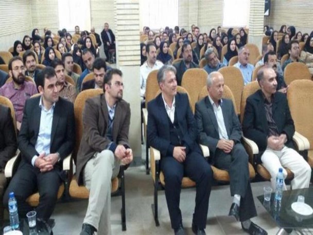 احمد دادخدایی به عنوان معاون جدید شبکه بهداشت و درمان دماوند معرفی شد/کسب رتبه نخست شهرستان دماوند در آزمون دانشگاه شهید بهشتی