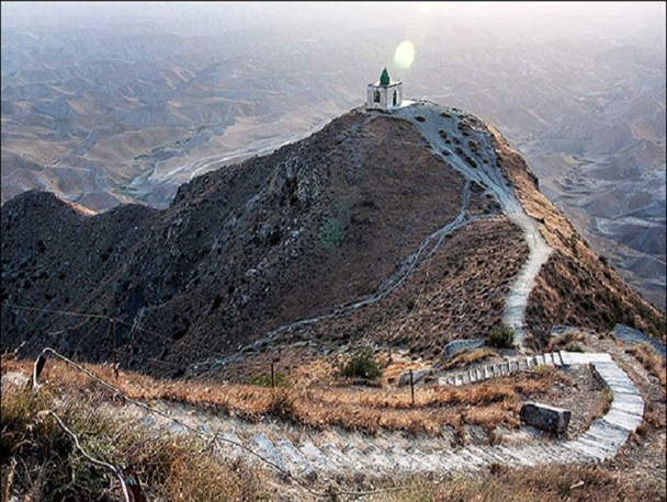 زیارتگاه خالد نبی با قبرستان راز آلود+تصاویر