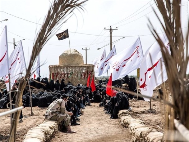از «جست‌وجو برای پیدا کردن مکانی خلوت برای عبادت» تا «خواندن زیارت عاشورا در دل صبح»