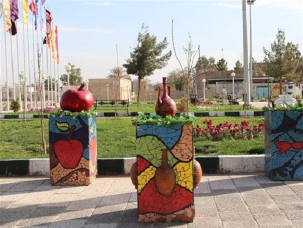 نصب 40 المان نوروزی در شهرستان زاهدان