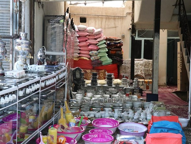 از اهدای بیش از ۱۵ فقره جهازیه به نوعروسان تا تامین لباس عید و بسته های غذایی نیازمندان+ تصاویر