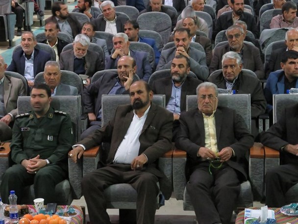 باید اینقدر بگوییم که استخدام های فله ای با تمام وجود مذموم شود/آیا در زمان جنگ هم حرفی از طایفه گرایی بود؟+تصاویر