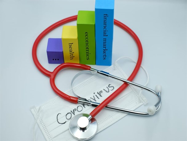 مردم همچنان در انتظار شنیدن تصمیمات اقتصادی پساکرونایی دولت هستند