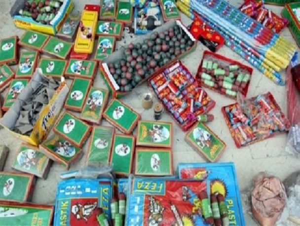 برخورد قانونی با فروشندگان مجازی مواد محترقه در سیستان و بلوچستان