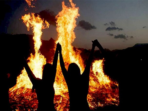 آتش چهارشنبه سوری به جان سلامت خانواده‌ها می‌افتد/ سلامتی فدای هیجان گذرا نشود