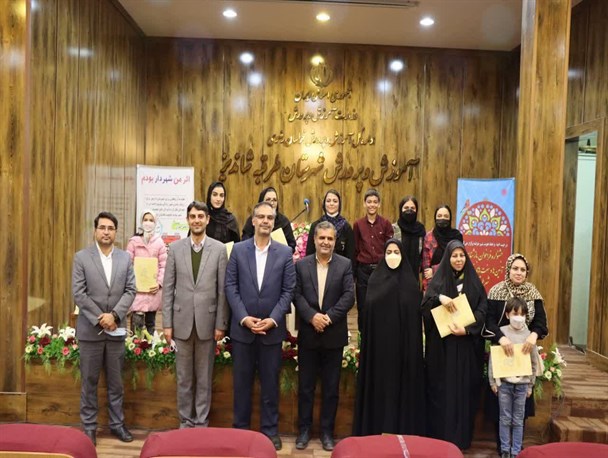 آثار برگزیده جشنواره آیین‌های نوروزی شهر طرقبه معرفی شد