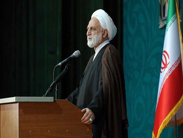 ۴۰ نفر با تلاش ریش سفیدان از حکم قصاص نفس رهایی یافتند/گره‌گشایی از مشکلات مردم؛ راهکار مقابله با جرائم امنیتی