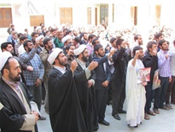 تصاویر/تجمع بزرگ طلاب و روحانیون گرگان در پی محکومیت جنایات اخیر عربستان سعودی