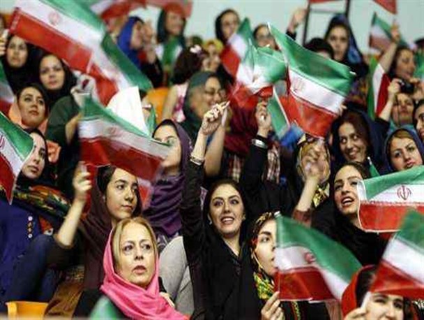 نمایشی به نام ورود زنان به ورزشگاه
